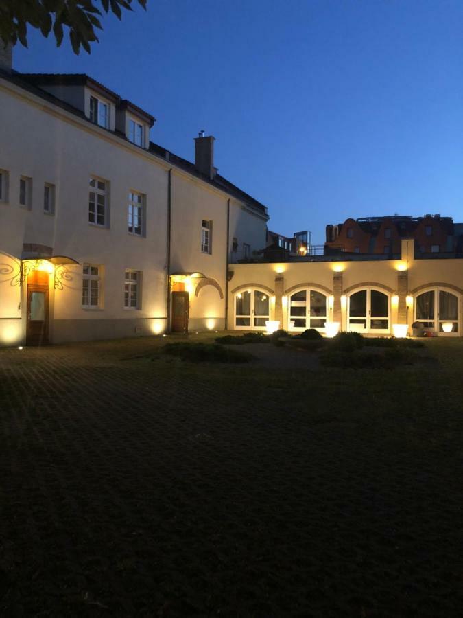Moon River Apartments Gdansk Old Town Екстер'єр фото