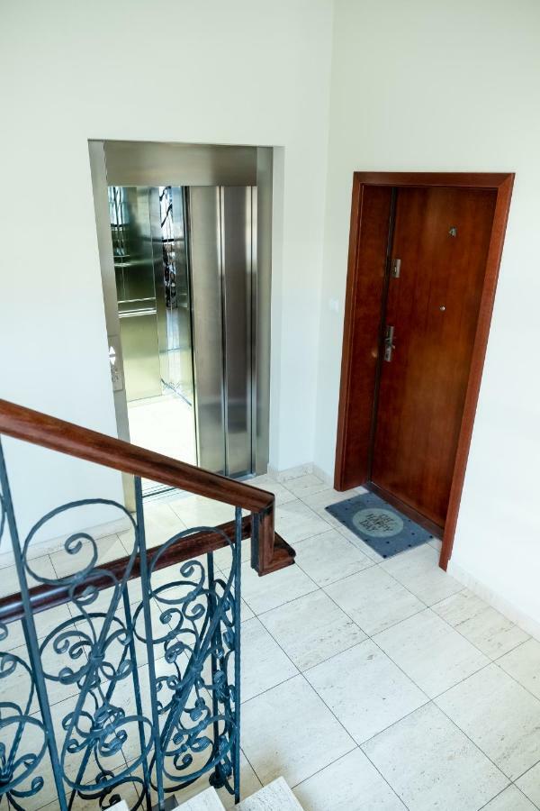 Moon River Apartments Gdansk Old Town Екстер'єр фото
